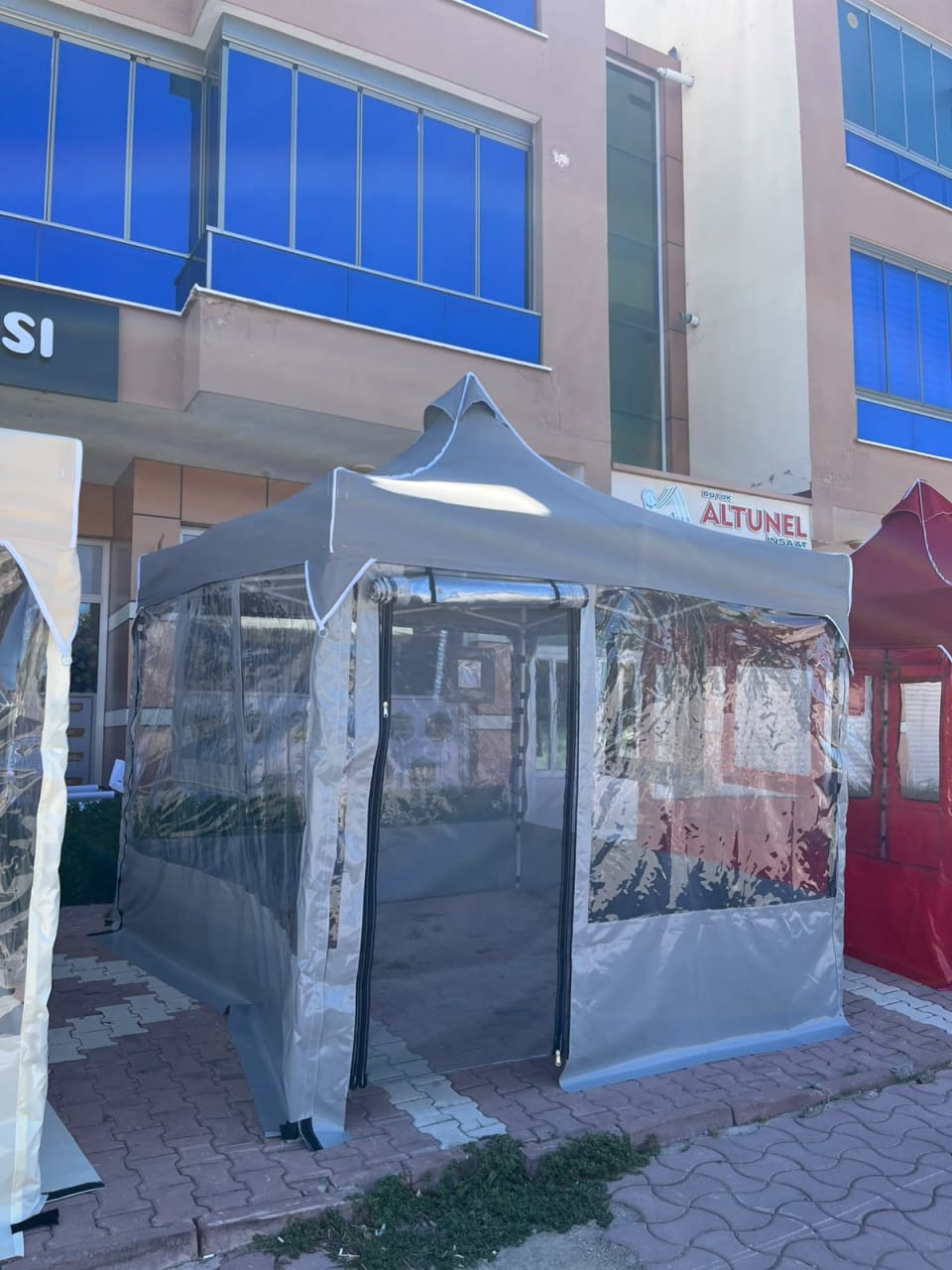 CADNOX Vistral 3×3 şeffaf kış bahçesi kamp çadırı – gri sol çapraz görünüm