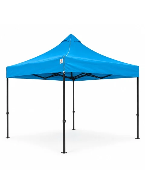 Beyaz zeminde mavi üst bezli 3×3 Premium gazebo çadır ve 40’lık siyah iskelet