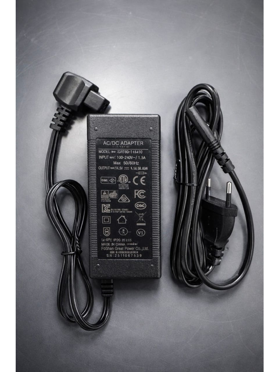 Dizel ısıtıcı için 220 V adaptör, ürün etiketi ve bağlantı kabloları