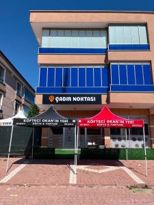 Köfteci Okan'ın Yeri için üretilen baskılı gazebo çadır – Çadır Noktası